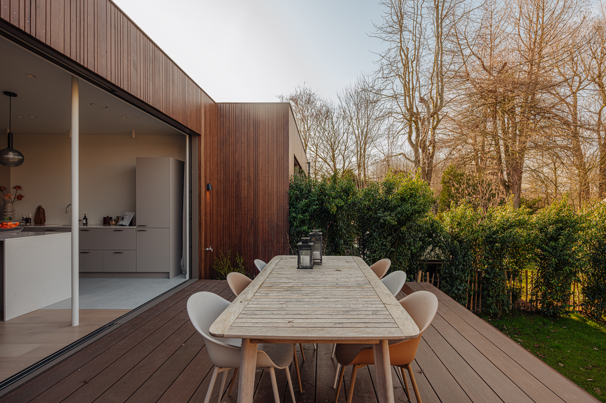 Aluminium schuifpui open — binnen-buiten effect project Abcoude